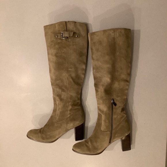 Michael Kors Tall Suede Khaki Round Toe Boot Size 9M - Picture 6 of 14